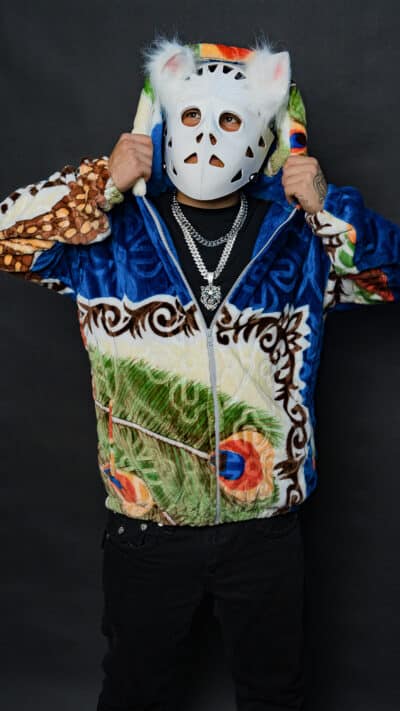 Alternative view of The Pavo Real